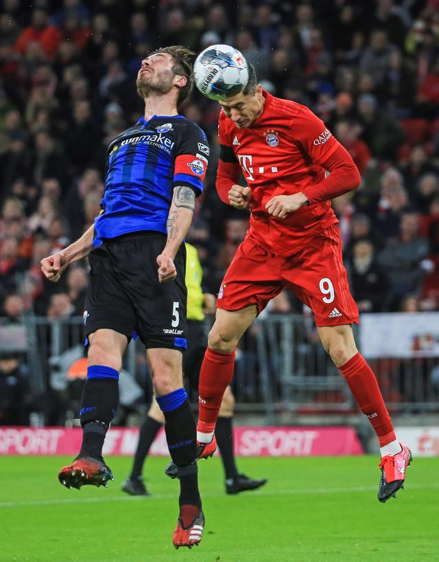 球和犀利击 球和犀利击